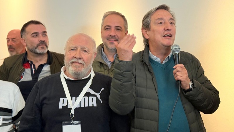 Sin consenso con el kirchnerismo, el PJ mendocino lanzará su fórmula nacional